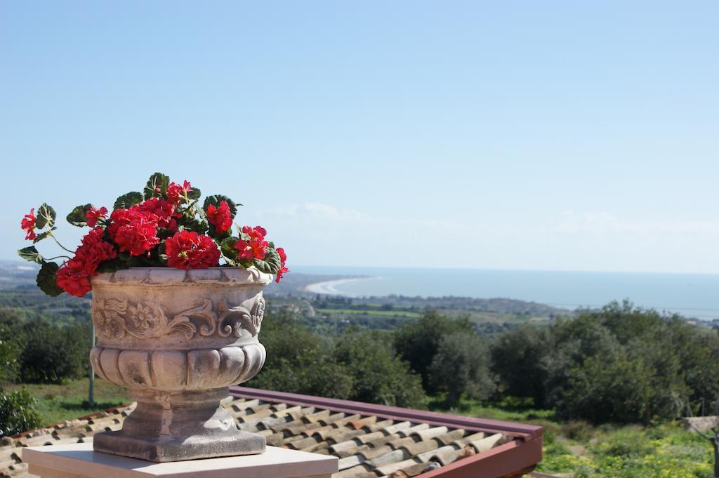 Villa Alla Corte Di Nonna Maria Pozzallo Exterior foto